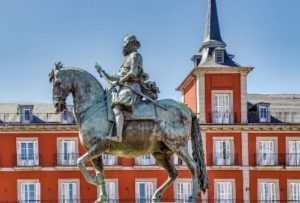 Luna LLena en Madrid Curso de Astrología