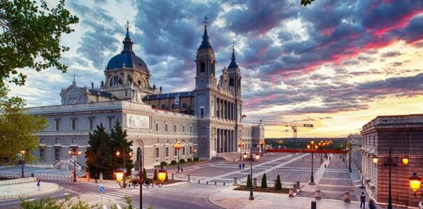 Madrid en alerta Saturno Plutón avisan